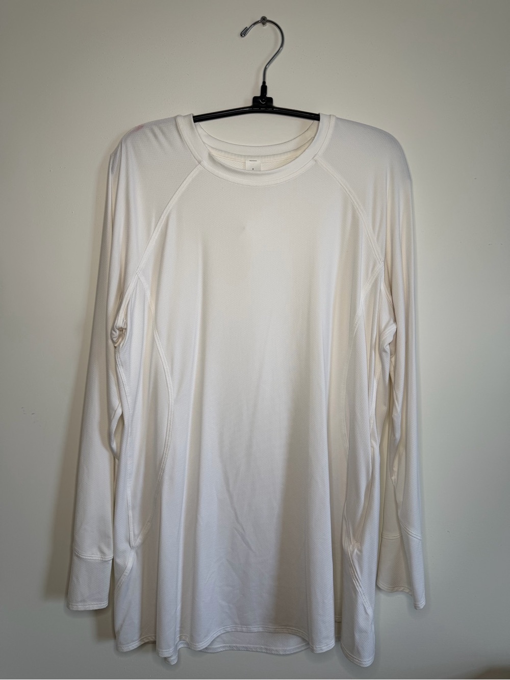 Lululemon Women’s Long Sleeve Performance Shirt - White